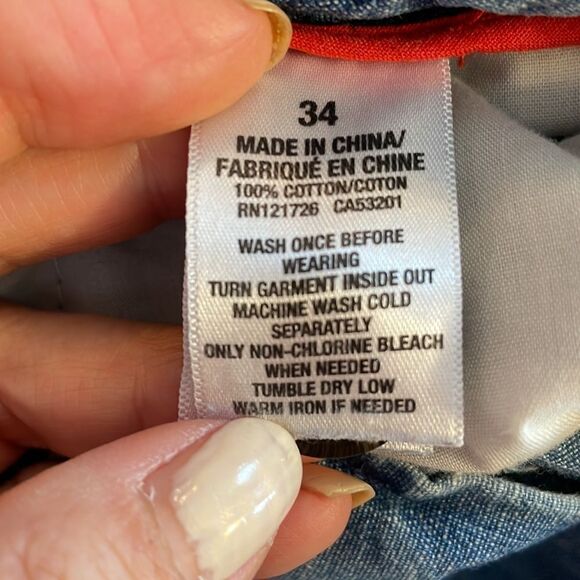 Aeropostale blue denim chambray flat front shorts with tiny sailboat print - Picture 7 of 9